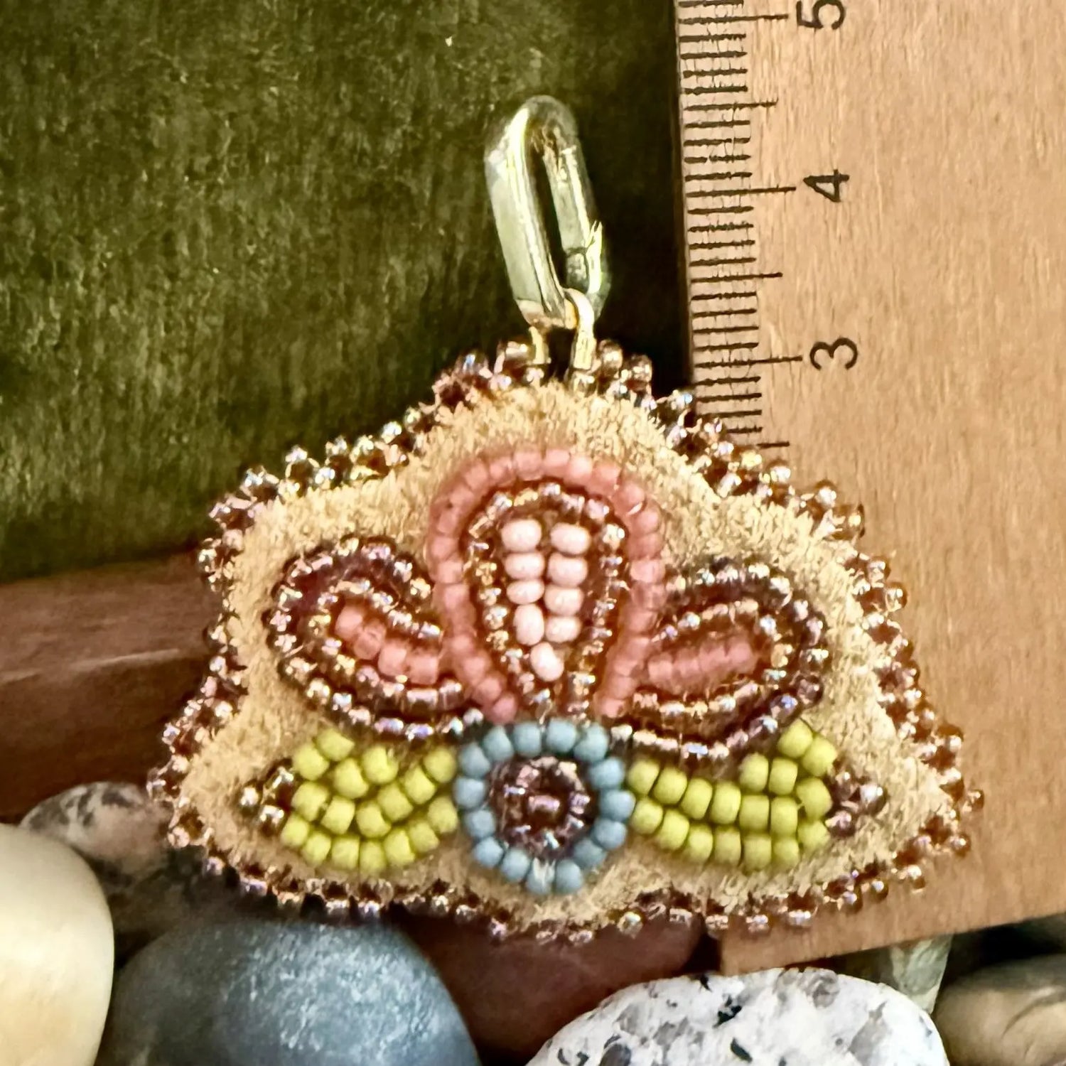 Thimble & Nod Floral Pendant