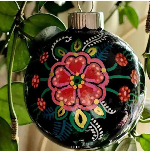 Kristi Bridgeman Hand Painted Ornament (Black) Métis Trading Post