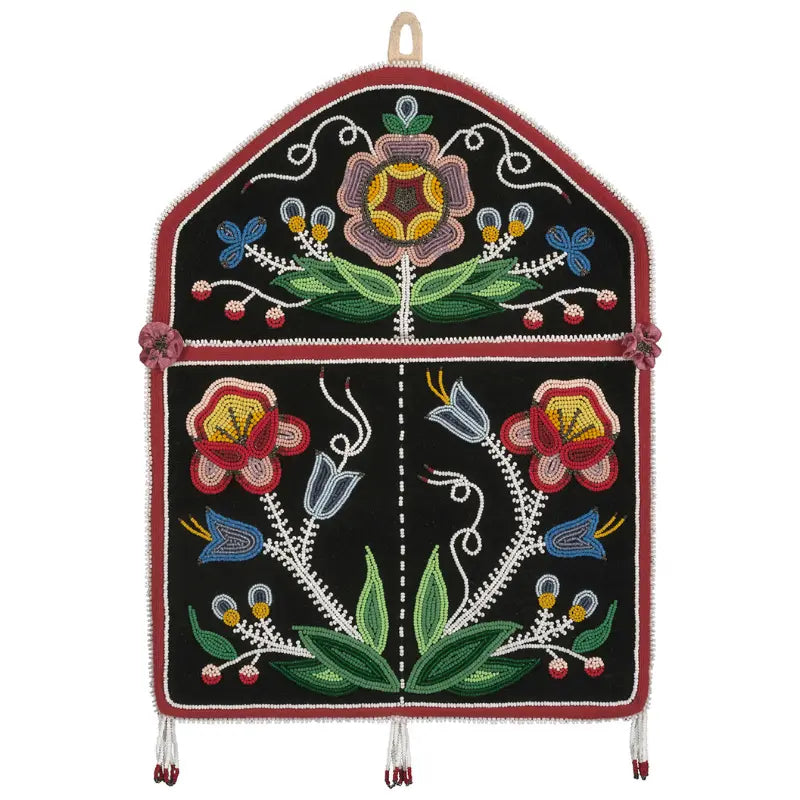 LaFontaine Miýotêhêw (she/ he has a good heart) Wall Pocket Print