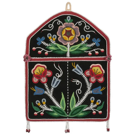 LaFontaine Miýotêhêw (she/ he has a good heart) Wall Pocket Print