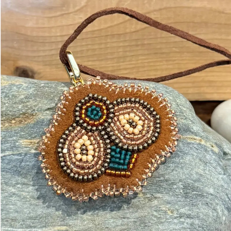 Thimble & Nod Floral Pendant Métis Trading Post